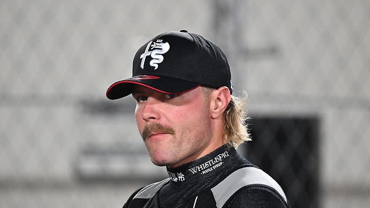 Valtteri Bottas postet immer wieder Fotos von seiner Kehrseite auf Instagram.