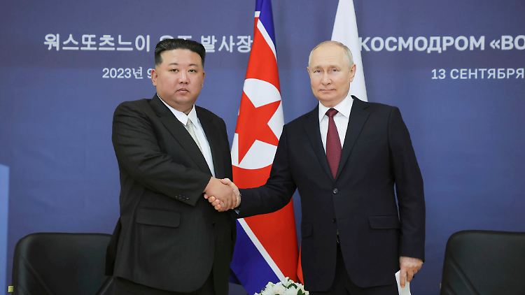 Kim Jong Un und Putin bei einem Treffen in Ostrussland im September.