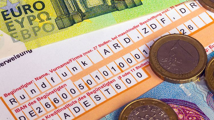 Der Rundfunkbeitrag könnte 2025 steigen. 