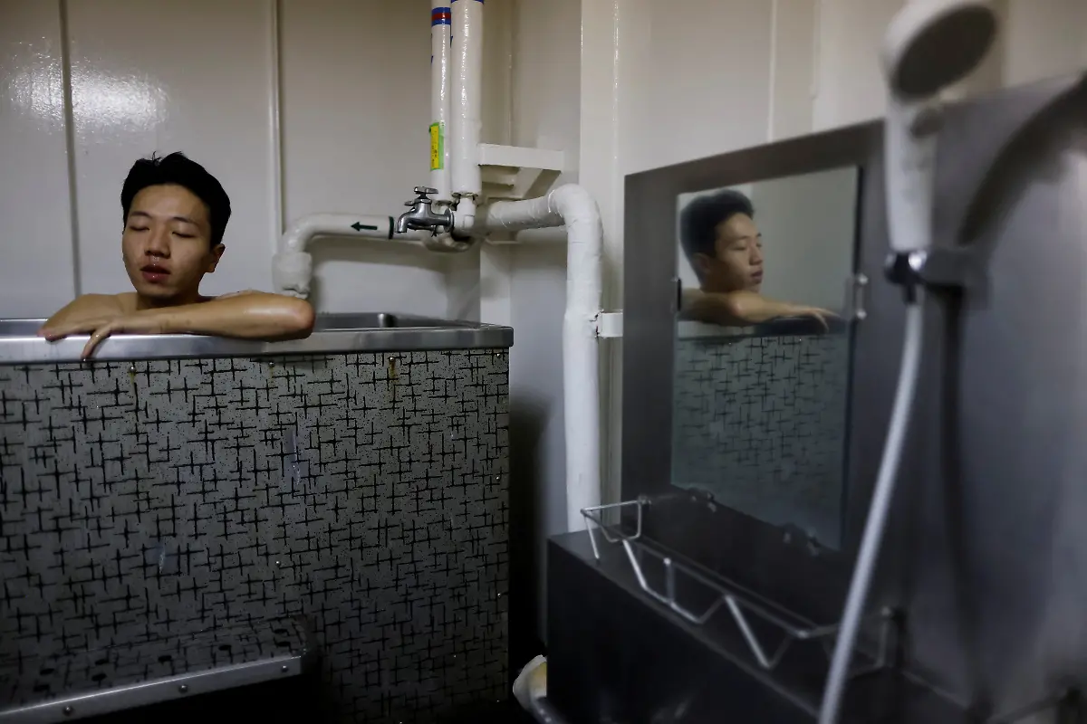 2024-01-10T230812Z-1617538943-RC25E4AH80O5-RTRMADP-3-JAPAN-DEFENCE-WOMEN