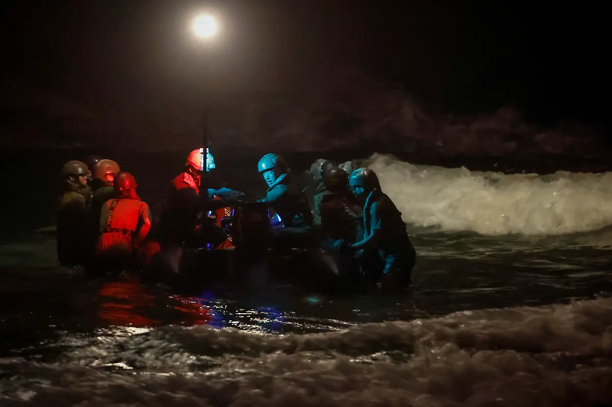 2024-01-10T230721Z-2113438825-RC2YC4AODLGI-RTRMADP-3-JAPAN-DEFENCE-WOMEN