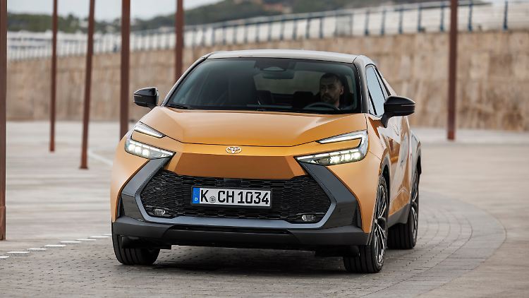 Die neue Generation des Toyota C-HR kommt Anfang Januar in den Handel.