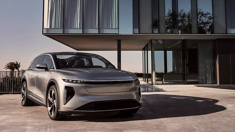 Mit dem Gravity zeigt Lucid nun sein zweites Modell. Das Design des 2025 startenden E-SUV ähnelt dem des Lucid Air.