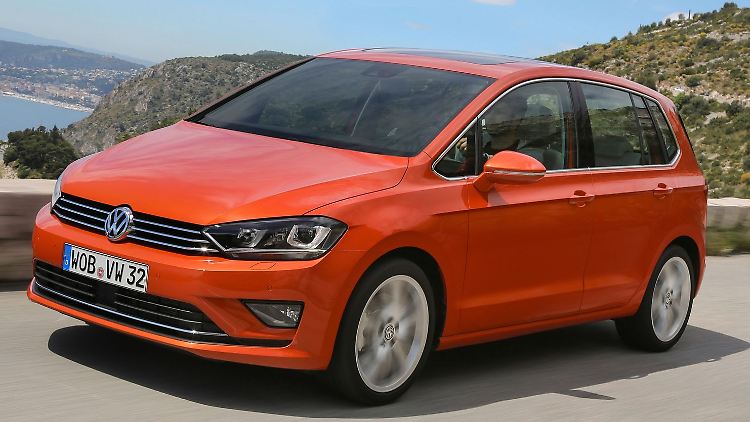 Zwischengröße: Etwas größer als der VW Golf und kleiner als der VW Touran fährt der Sportsvan vor.