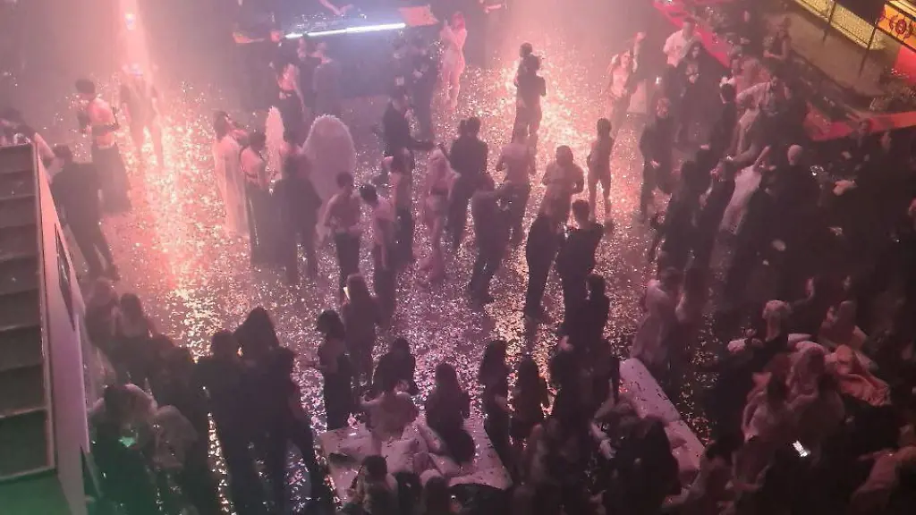 2023-12-28T101400Z-138290224-RC2965A08D6Y-RTRMADP-3-RUSSIA-POLITICS-PARTY