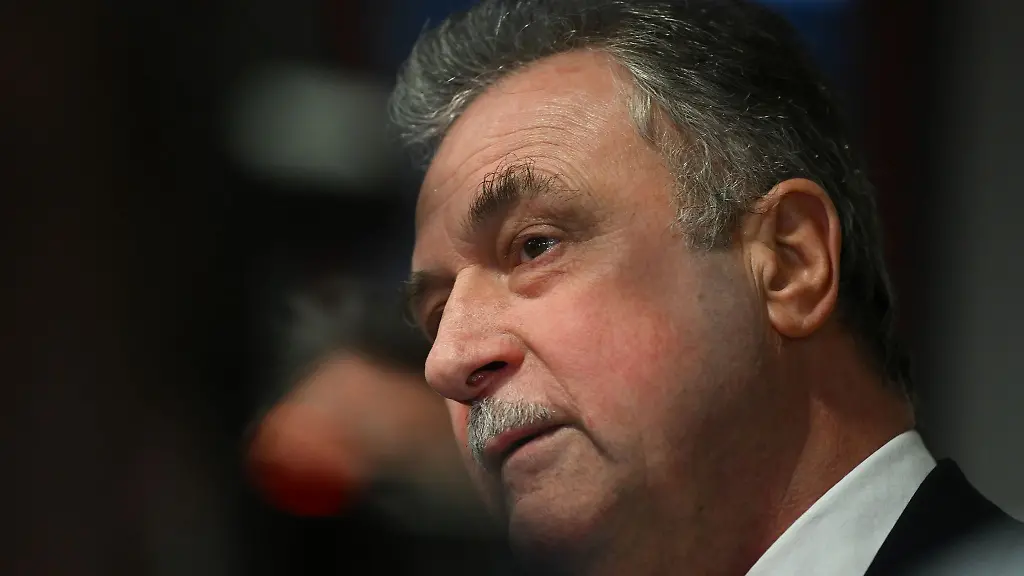 Wenn-nichts-kommt-bis-Freitag-machen-wir-eine-Pause-und-gehen-in-den-naechsten-Arbeitskampf-sagt-Claus-Weselsky-Vorsitzender-der-Gewerkschaft-Deutscher-Lokomotivfuehrer