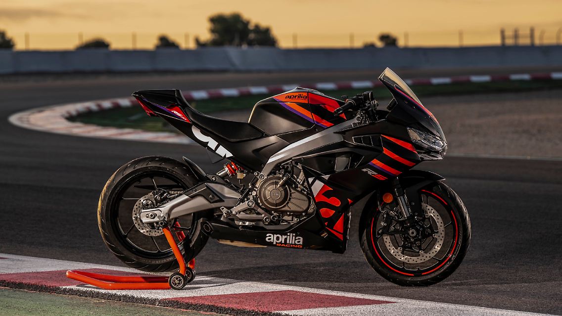 Aprilia_RS457_2.jpg