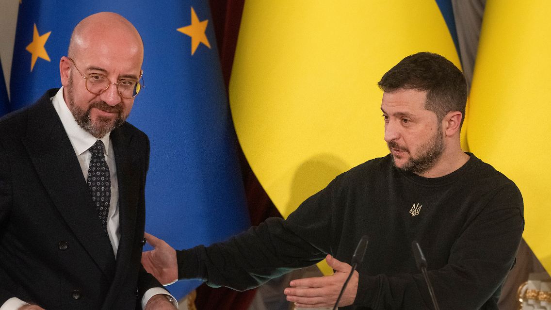 EU-Ratspräsident Charles Michel traf in der Ukraine Präsident Selenskyj.