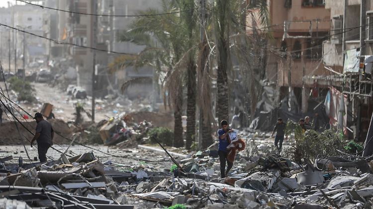 Die Verhandlungen über eine Verlängerung der Feuerpause im Gazastreifen gehen weiter.