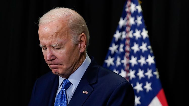 Biden selbst hat sich zu seinem Fernbleiben bisher nicht geäußert.