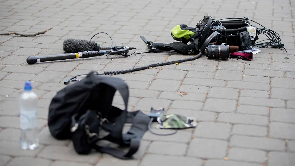 6710f4c37e1d04469461eb3e9a96b3d6