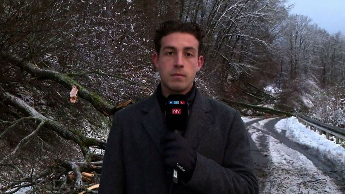 reporter.JPG