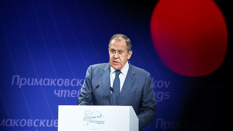 Nach russischen Angaben haben einige westliche Staaten Interesse an einem bilateralen Gespräch mit Lawrow angemeldet.