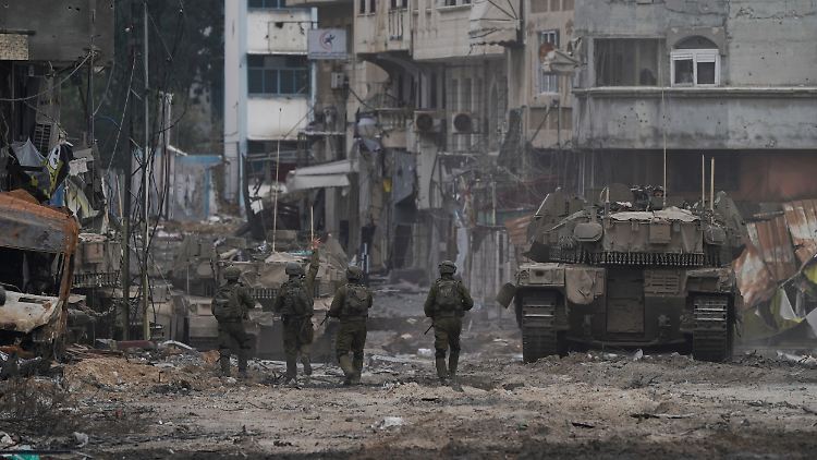 Unter anderem die USA um Präsident Joe Biden hatten Israel vor einer langfristigen Besatzung des Gazastreifens gewarnt.