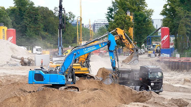 Für viele Millionen Euro soll das Kanzleramt erweitert werden. Die Bauarbeiten laufen bereits.