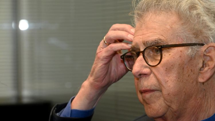 Heinz Dürr trieb den Umbau der Behördenbahn zu einem privatwirtschaftlichen Unternehmen voran.