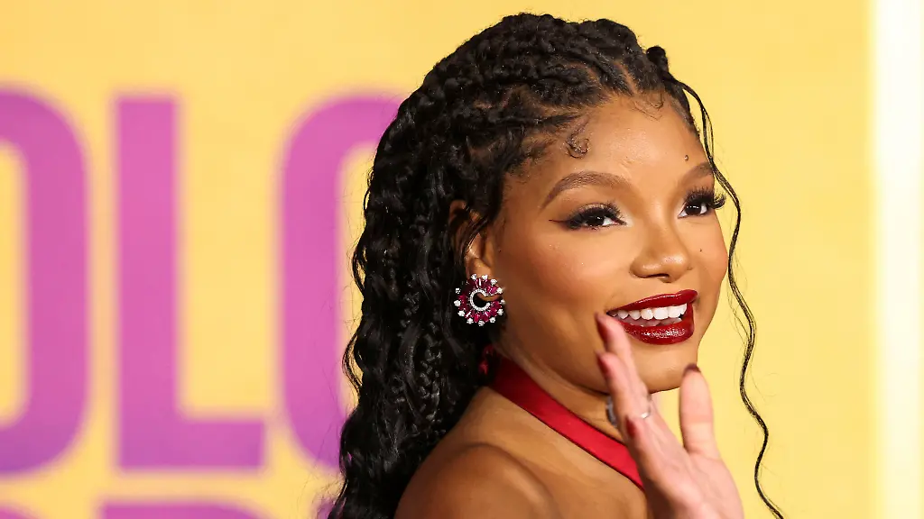 2023-12-07T030226Z-61084785-RC22S4A2PKJ6-RTRMADP-3-FILM-THE-COLOR-PURPLE