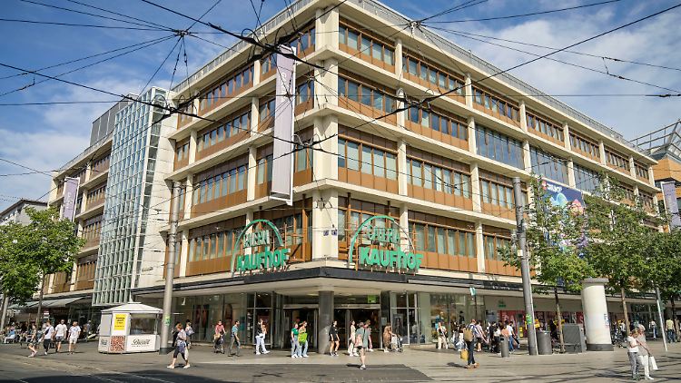 Die Galeria-Standorte, wie hier in Mannheim, sollen nach Forderung des Städtetags einbezogen werden, sollte die Insolvenz Auswirkungen haben.