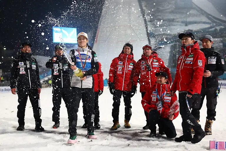 dad031c0b8b19815838d8155e270e050