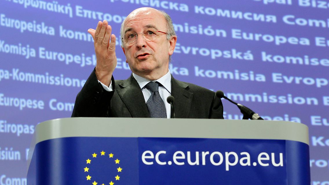 Joaquin Almunia hält die Fahne hoch: Die deutsche Sanierungsklausel ist nicht mit europäischem Wettbewerbsrecht vereinbar.