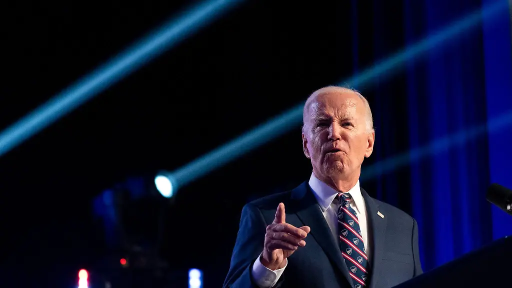 US-Praesident-Joe-Biden-hat-vor-einer-erneuten-Praesidentschaft-des-Republikaners-Donald-Trump-gewarnt