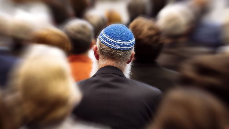 Seit dem 7. Oktober sei sein Jüdischsein plötzlich viel wichtiger als das Deutschsein, sagt C. Bernd Sucher.