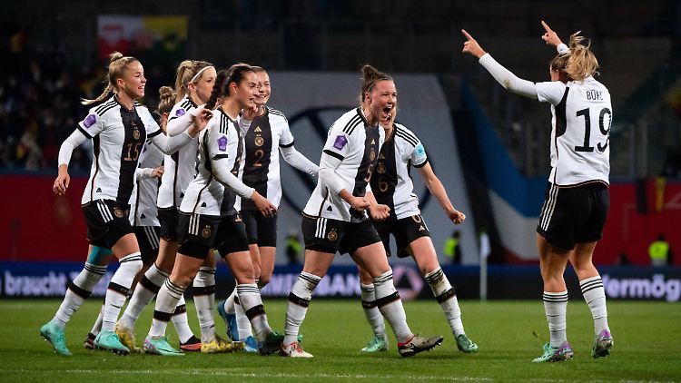 Die DFB-Frauen haben die Olympia-Qualifikation wieder in der eigenen Hand.