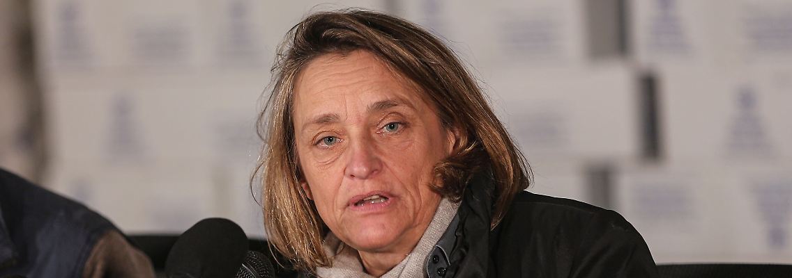 393517040.jpg