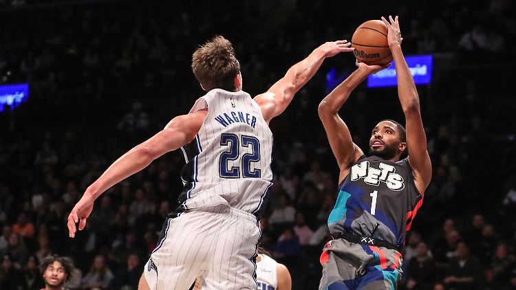 Mikal Bridges (r.) war nicht zu stoppen.