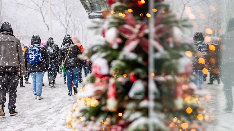 Die kommenden Wochen in der Adventszeit sorgten aber traditionell bei vielen Händlern für die umsatzstärkste Zeit des Jahres.