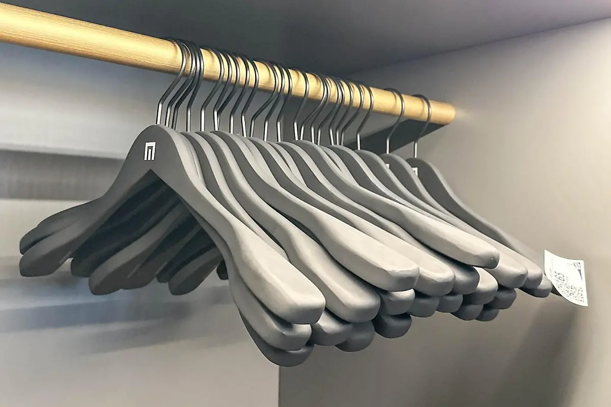 22-Kleiderbugel-Signa-xl