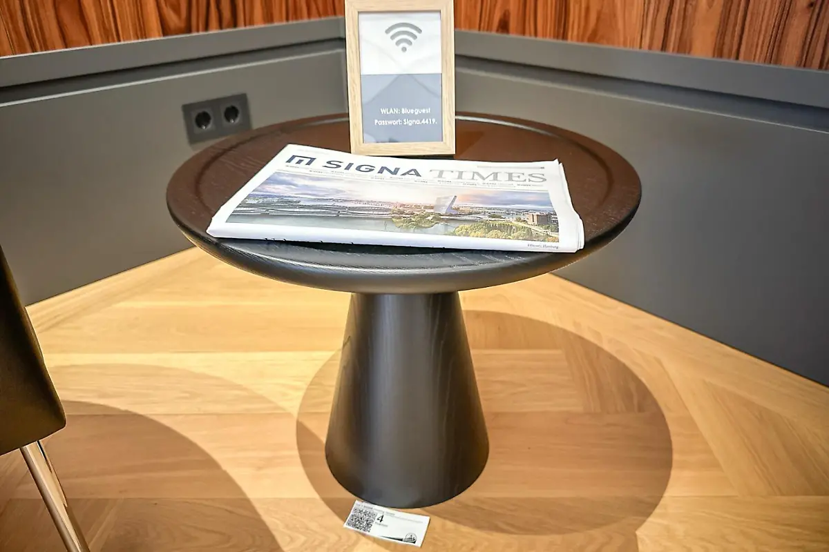 Design-Beistelltisch-xl