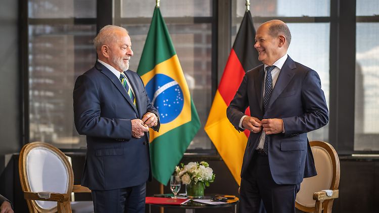 Brasiliens Präsident Lula da Silva und Bundeskanzler Scholz bei einem bilateralen Treffen am Rande der UN-Vollversammlung im September in New York.