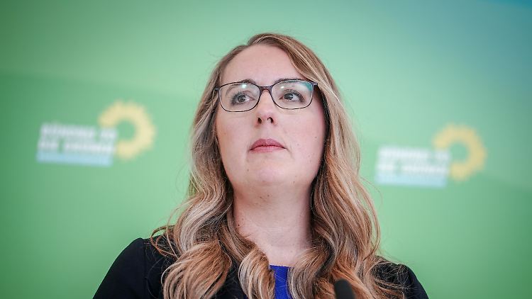 Eine Bürgergeldkürzung könne laut Katharina Dröge den "sozialen Frieden gefährden". 