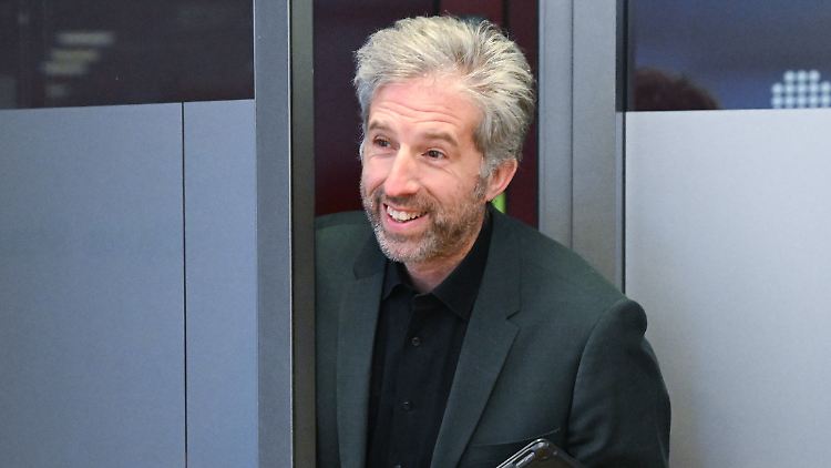 Da bin ich wieder - der streitbare Ex-Grüne Palmer will für die Freie Wähler Vereinigung in den Kreistag in Baden-Württemberg einziehen. 
