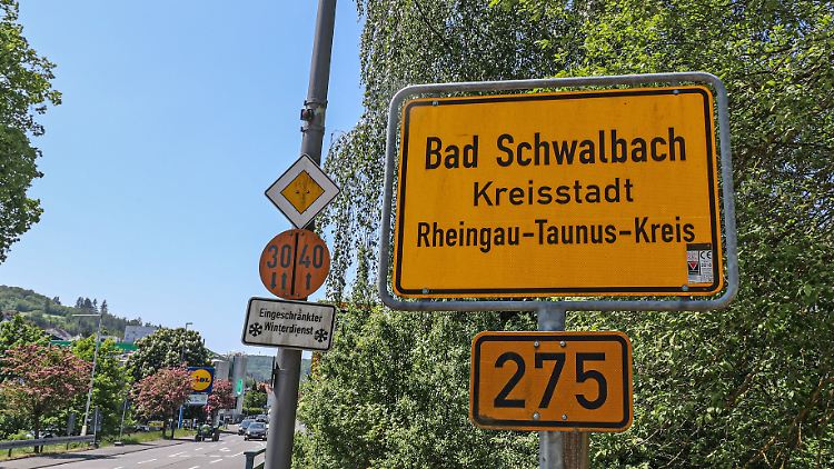 Im hessischen Bad Schwalbach ist ein 37-Jähriger nach einem Polizeieinsatz gestorben.