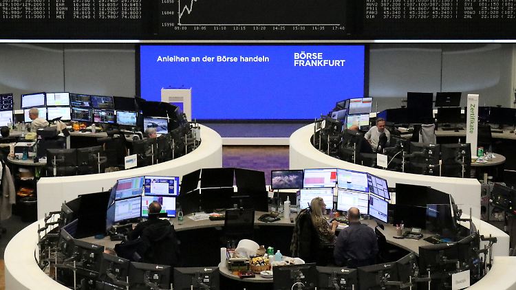 Der DAX setzt seine Rally fort und erreicht ein neues Allzeithoch.