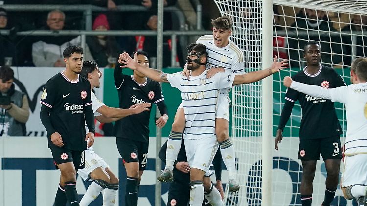 FCS-Stürmer Kai Brünker schockte Frankfurt in der 64. Minute mit seinem Tor. 