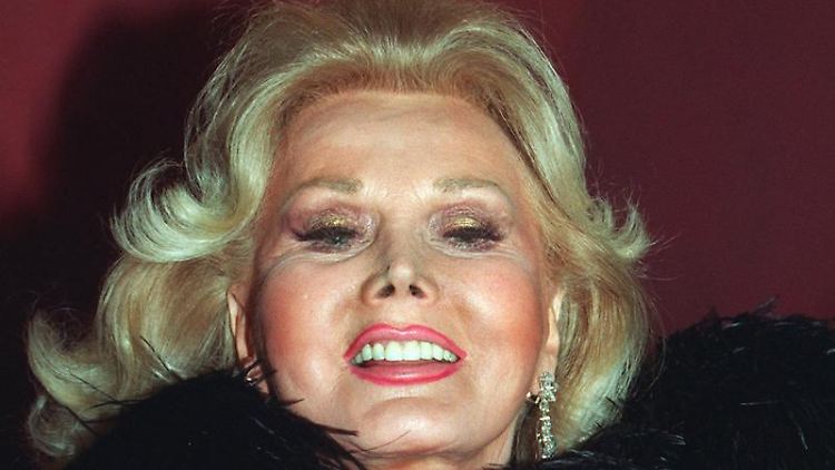 Will verkaufen: Zsa Zsa Gabor. 
