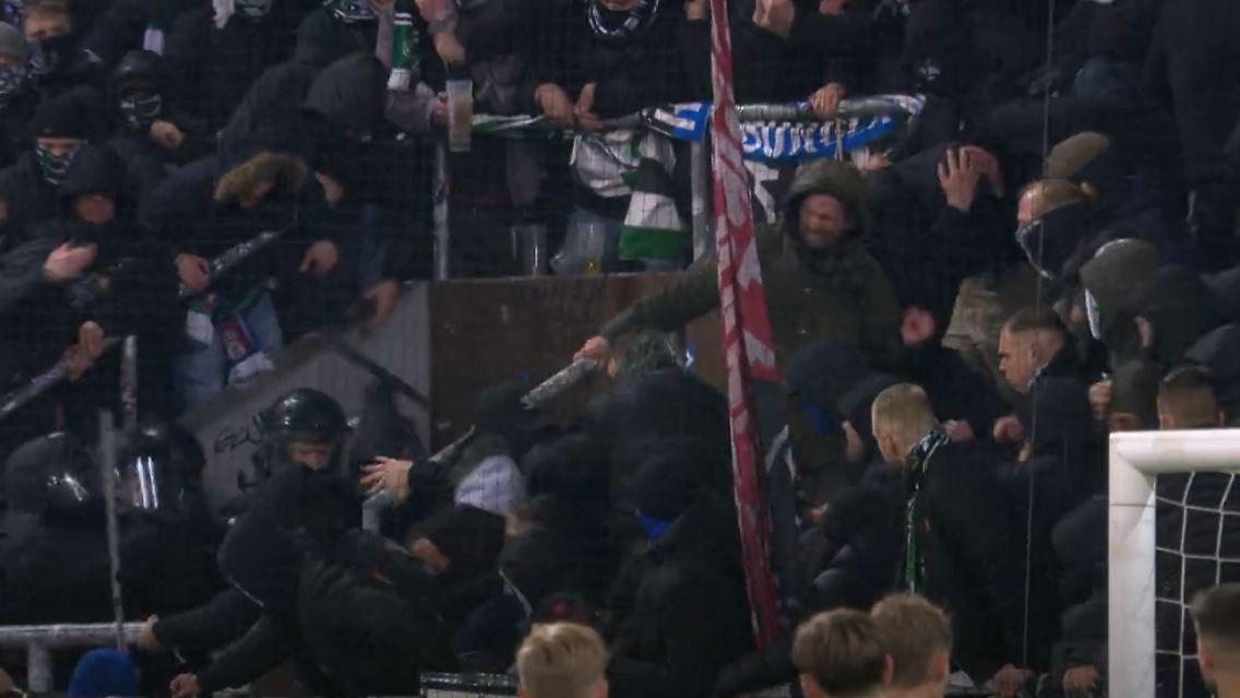 Ultras.JPG