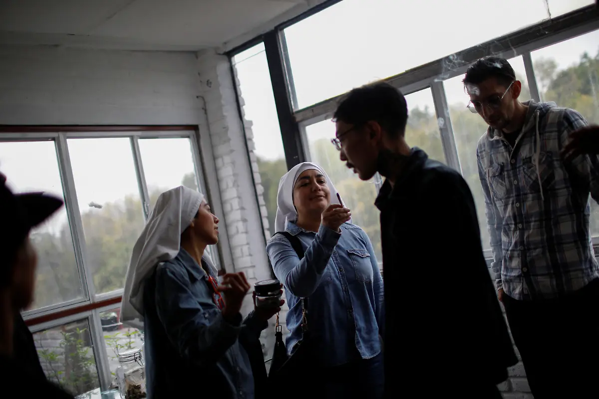 2023-12-27T110246Z-412861310-RC2HQ4A5JCI6-RTRMADP-3-MEXICO-DRUGS-NUNS