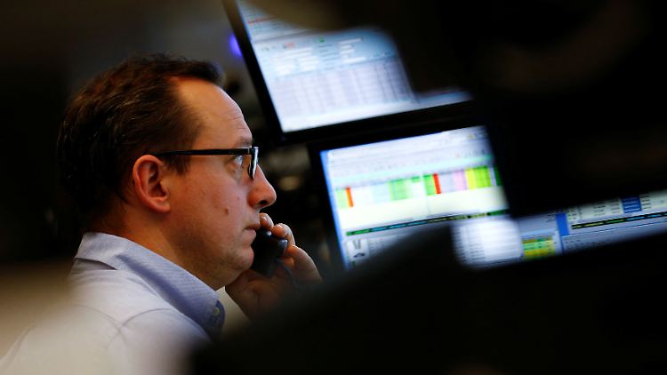 Der DAX beendet die Woche mit 16.759,22 Zählern.