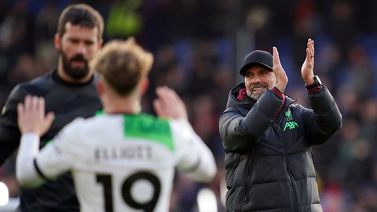 Jürgen Klopp darf den Sprung an die Spitze der Premier League bejubeln.
