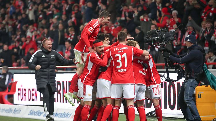 Nach zehn Spielen ohne Bundesliga-Sieg darf sich Union Berlin mal wieder uneingeschränkt freuen.