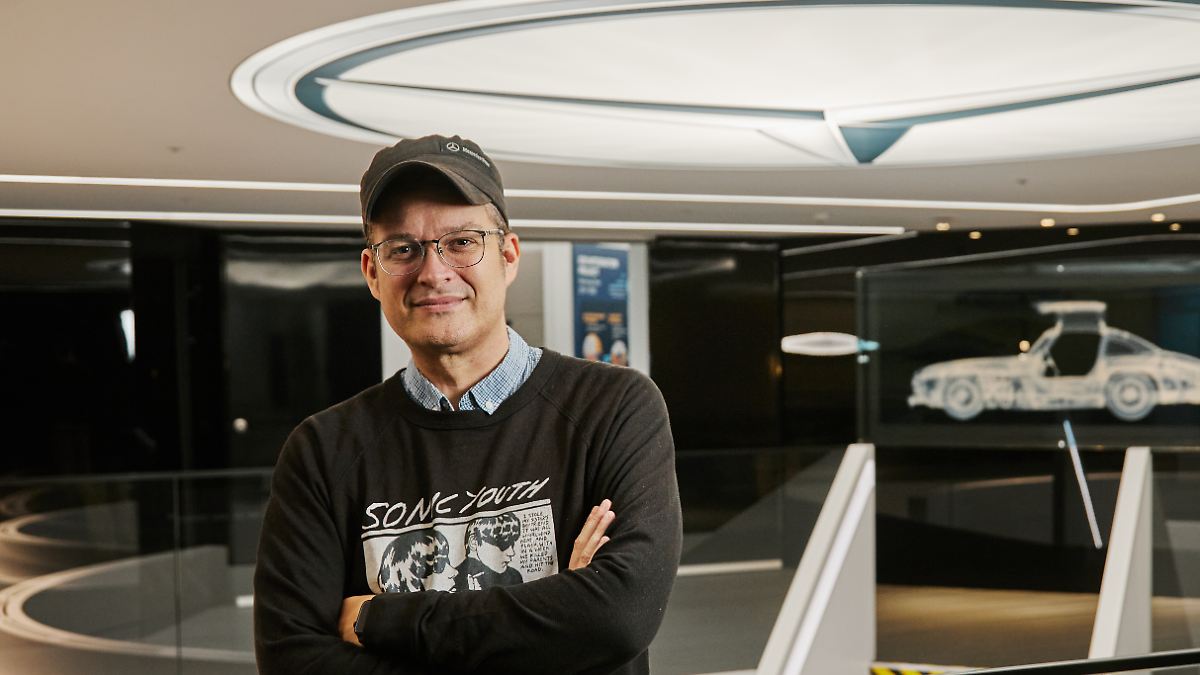 Tech-Experte-rechnet-ab-2026-wird-heftig-f-r-Gesellschaft-Industrie-und-Arbeitsmarkt-