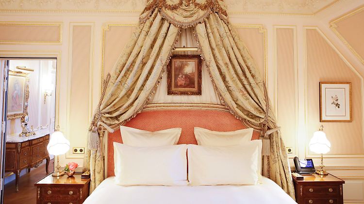 Das Hotel Ritz in Paris gehört zu den bekanntesten Nobelherbergen der Welt. 