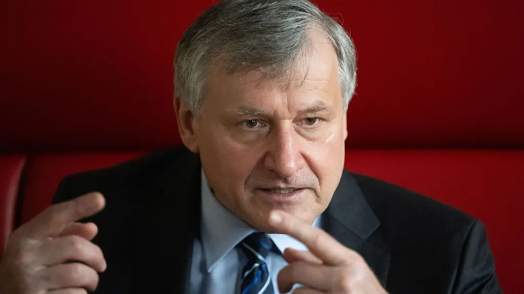 Hans-Ulrich-Ruelke-FDP-Fraktionsvorsitzender-im-Landtag-von-Baden-Wuerttemberg