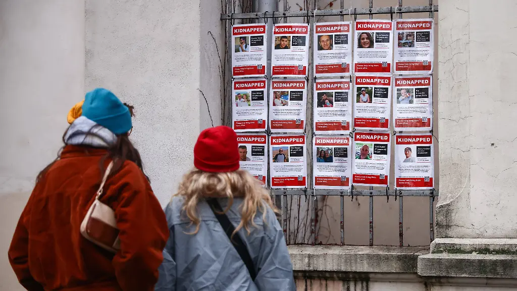 3807721bec334e4a53ed7aa7592baeab