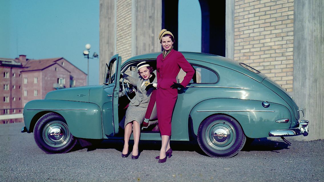 04_Jubilaeum_80_Jahre_Volvo_PV444_ab_1944_Quelle_Volvo.jpg