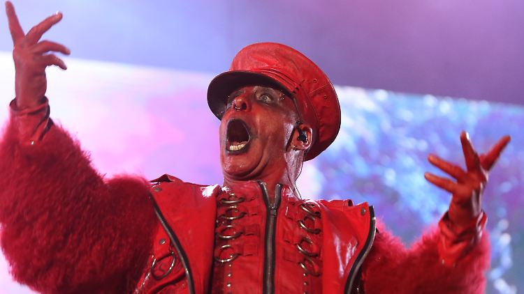 Inzwischen spielen Rammstein auch wieder Songs, die unmittelbar nach den Vorwürfen nicht auf der Liste standen.
